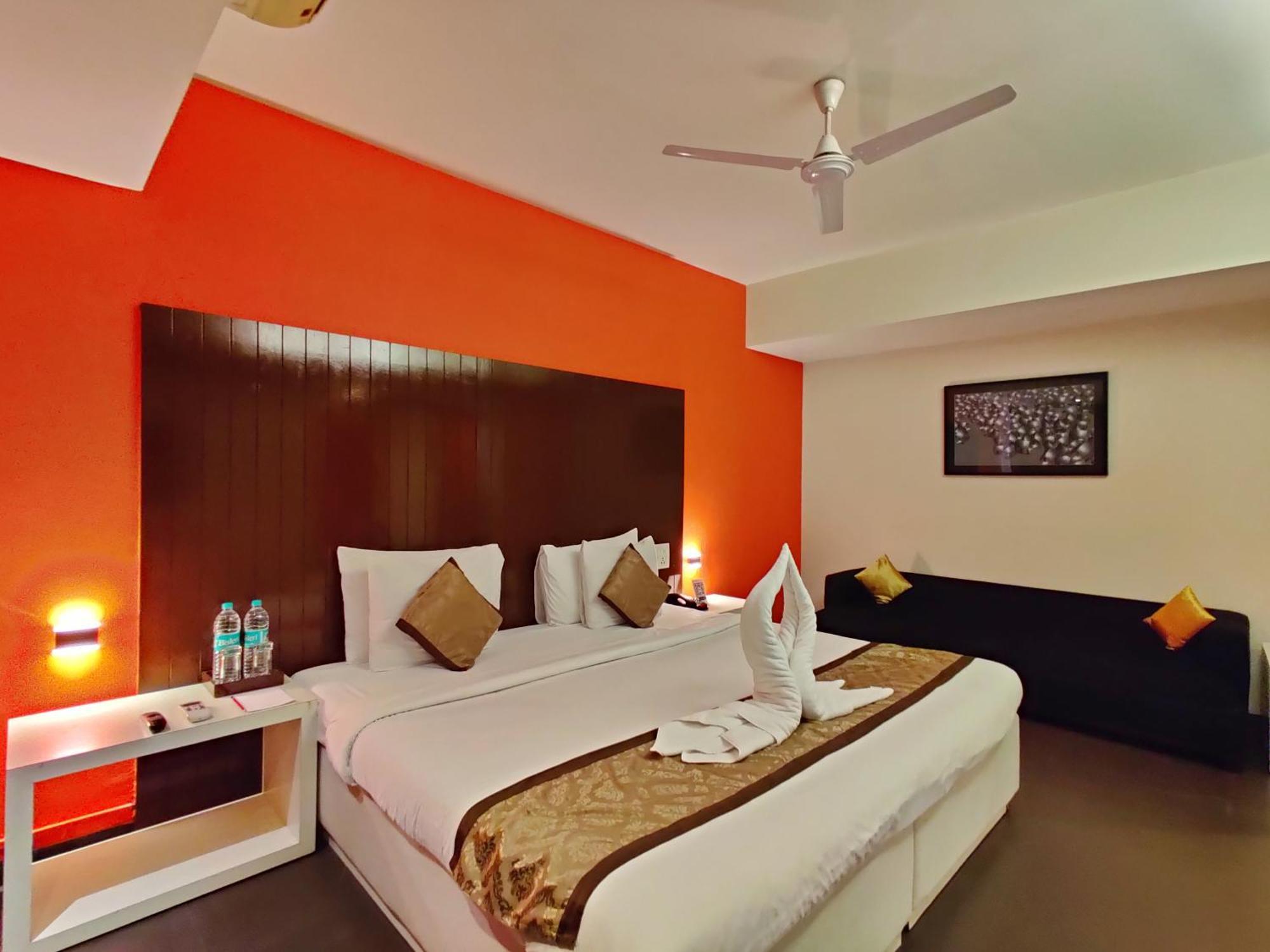 Citrus Hotel Lonavala Exterior foto