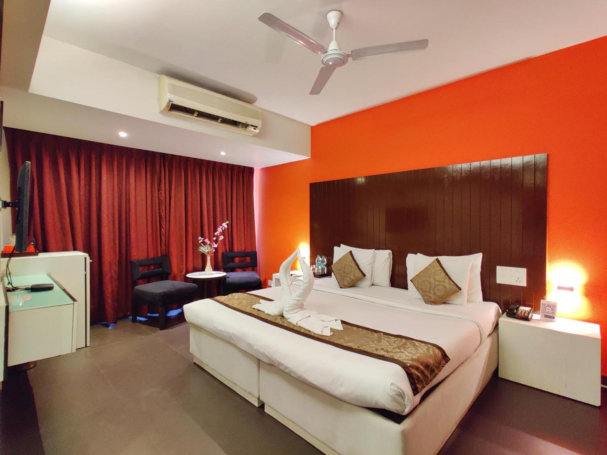 Citrus Hotel Lonavala Exterior foto